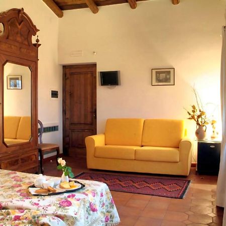 Hotel Villa Rizzo Resort And Spa San Cipriano Picentino Room photo