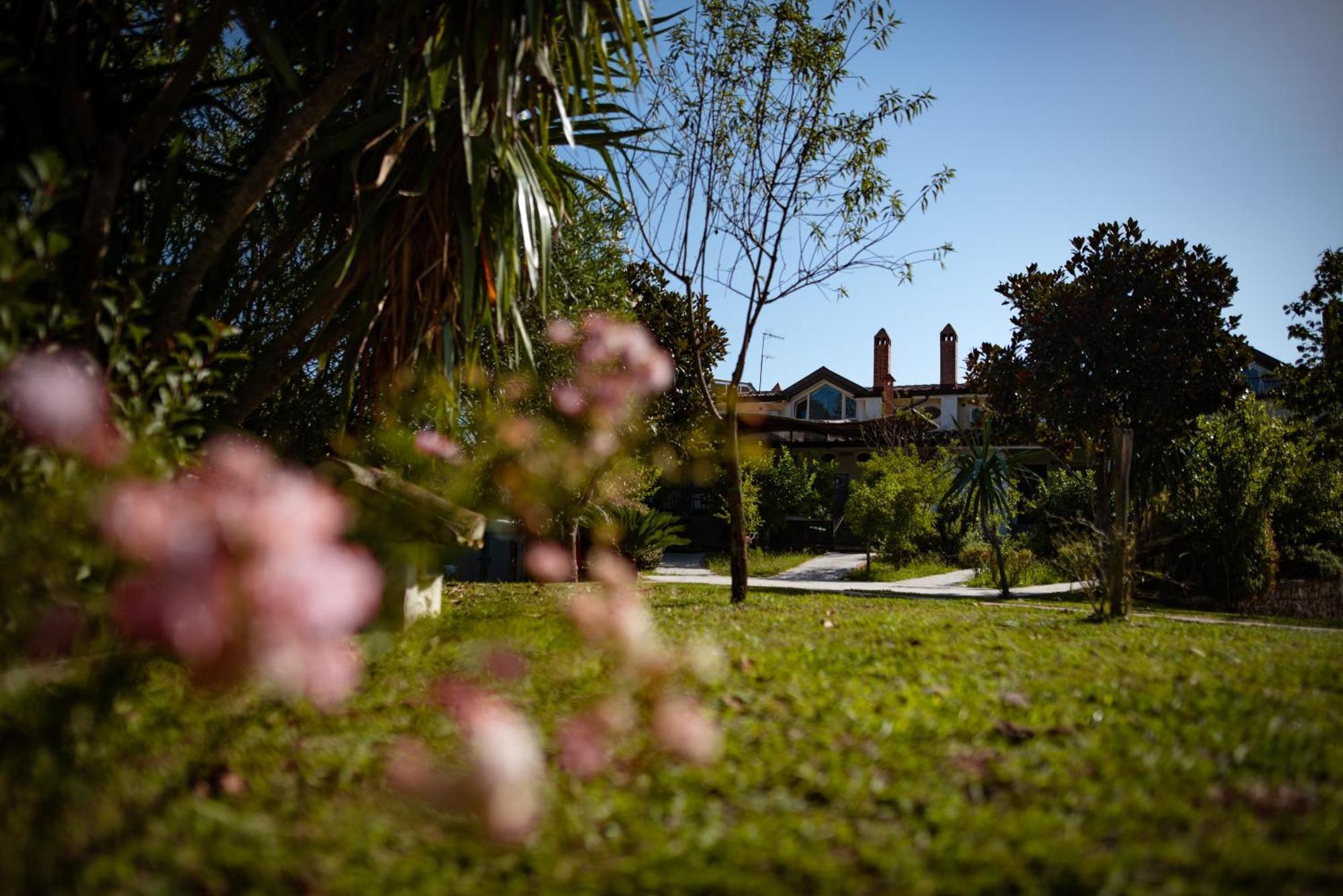 Hotel Villa Rizzo Resort And Spa San Cipriano Picentino Exterior photo