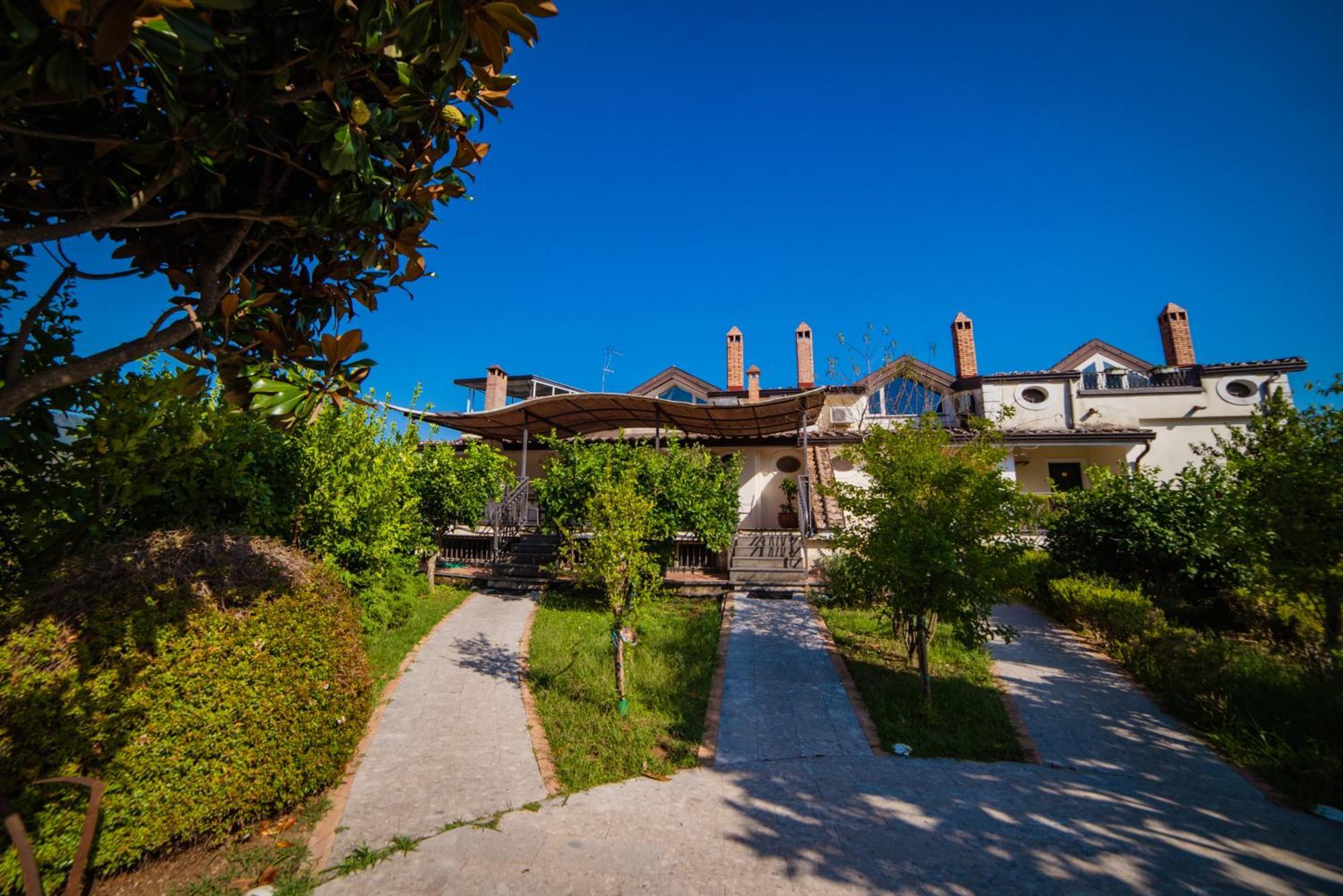 Hotel Villa Rizzo Resort And Spa San Cipriano Picentino Exterior photo